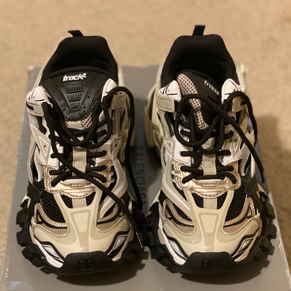 Men Balenciaga Track sneaker.2